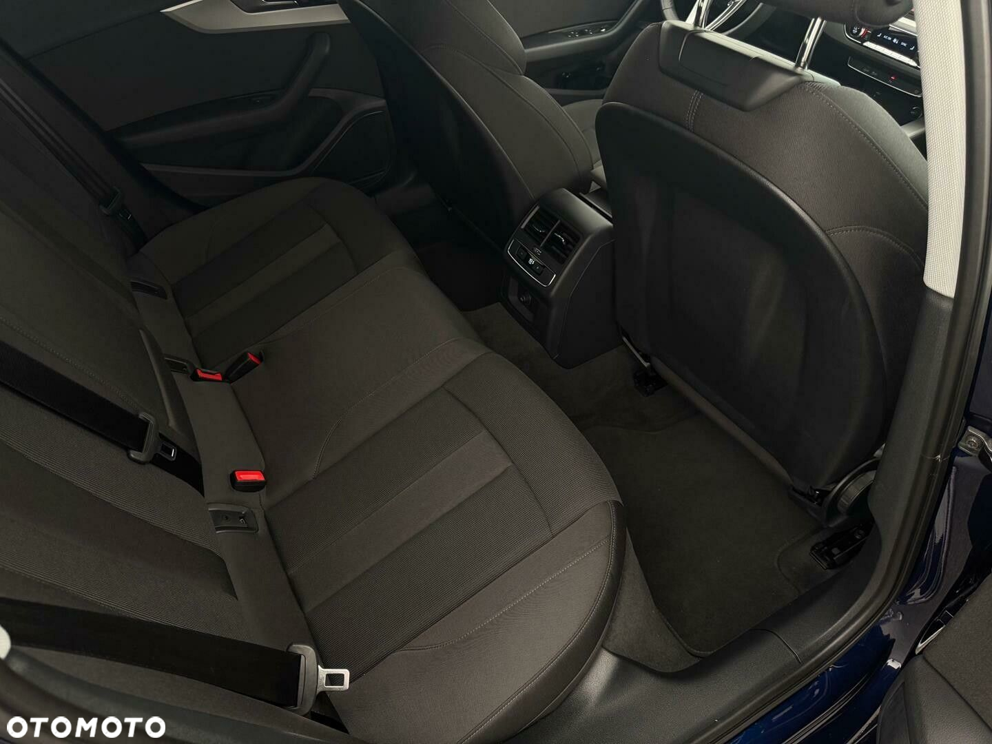 Audi A4 - 12