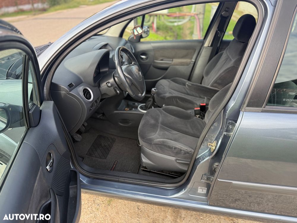 Citroën C3 1.4 HDI Confort - 8