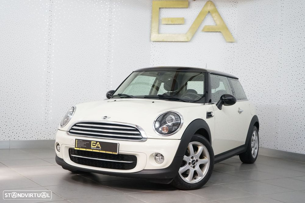 MINI 3 Portas Cooper D - 3