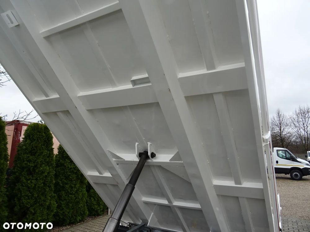 Iveco 35c16 Wywrotka 148tys km Klima Hak Super Stan Oryginał 160KM - 6