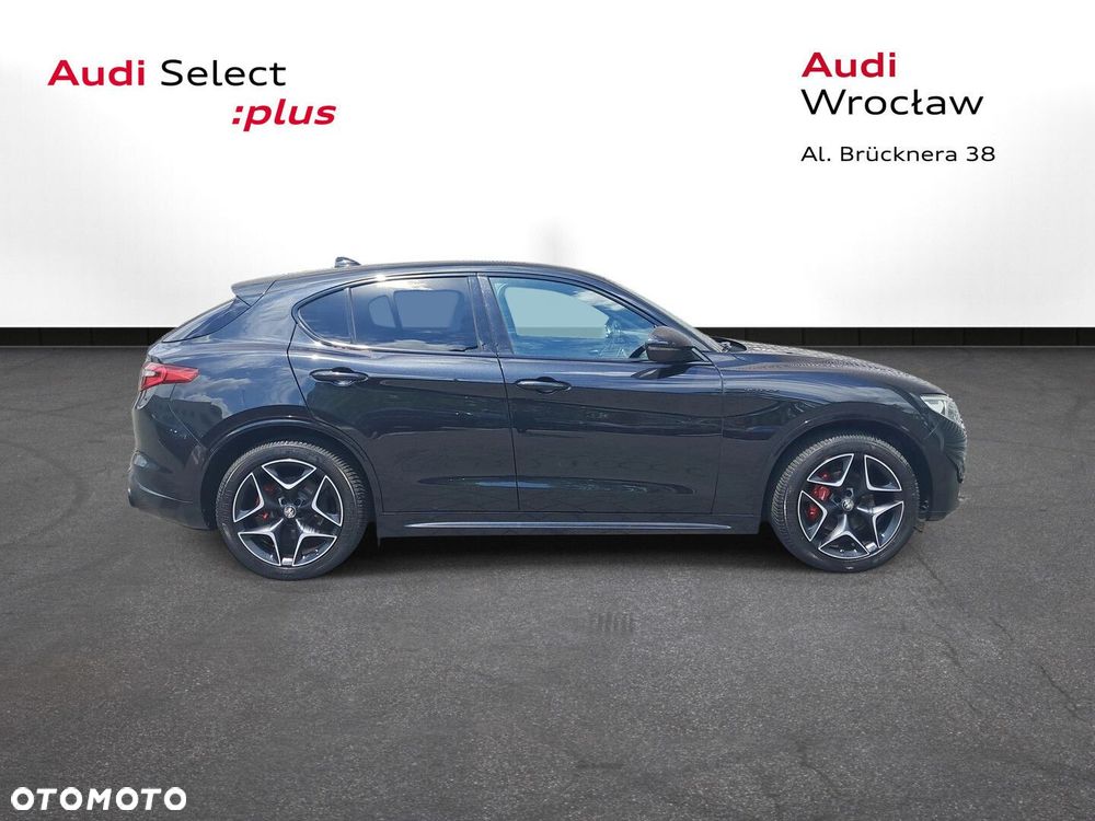 Alfa Romeo Stelvio - 3