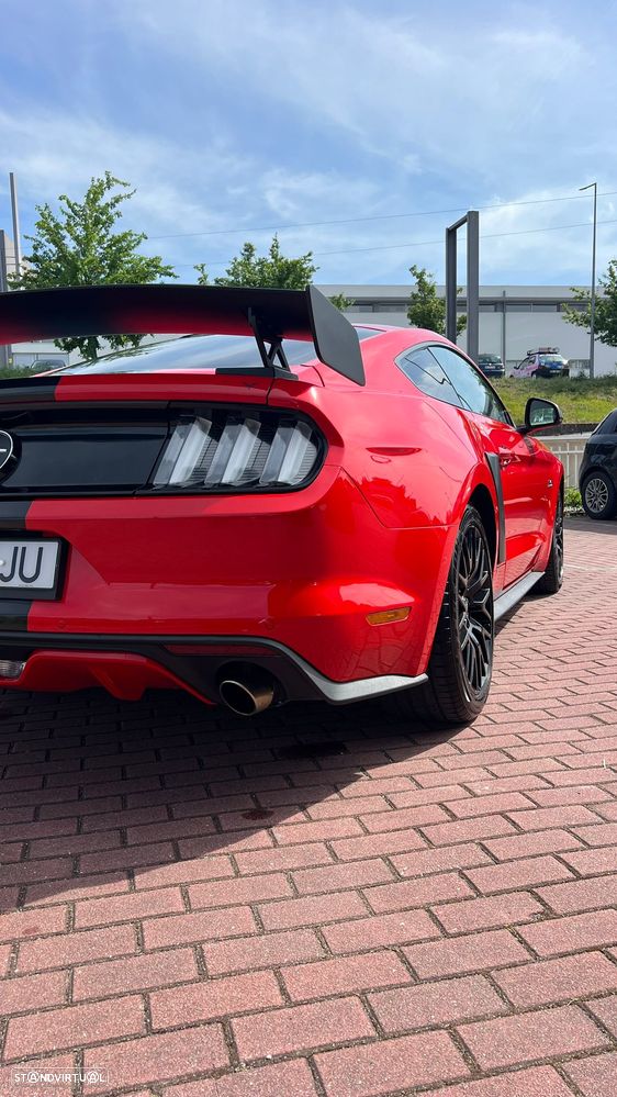Ford Mustang 5.0 Ti-VCT GT Aut. - 2