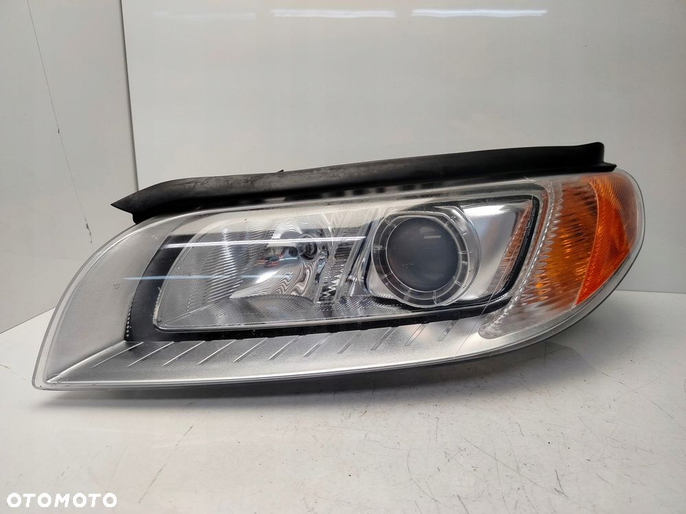 volvo v70 xc70 iii 07r- reflektor lampa lewy przód lewa przednia xenon - 1