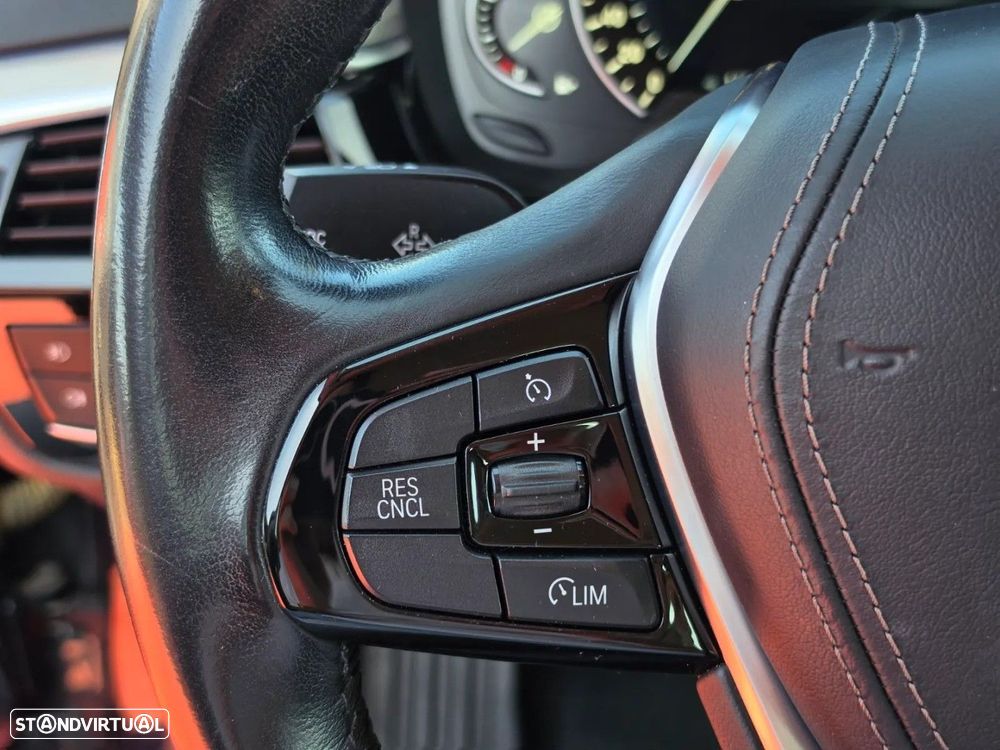 BMW 520 d Line Luxury Auto - 16