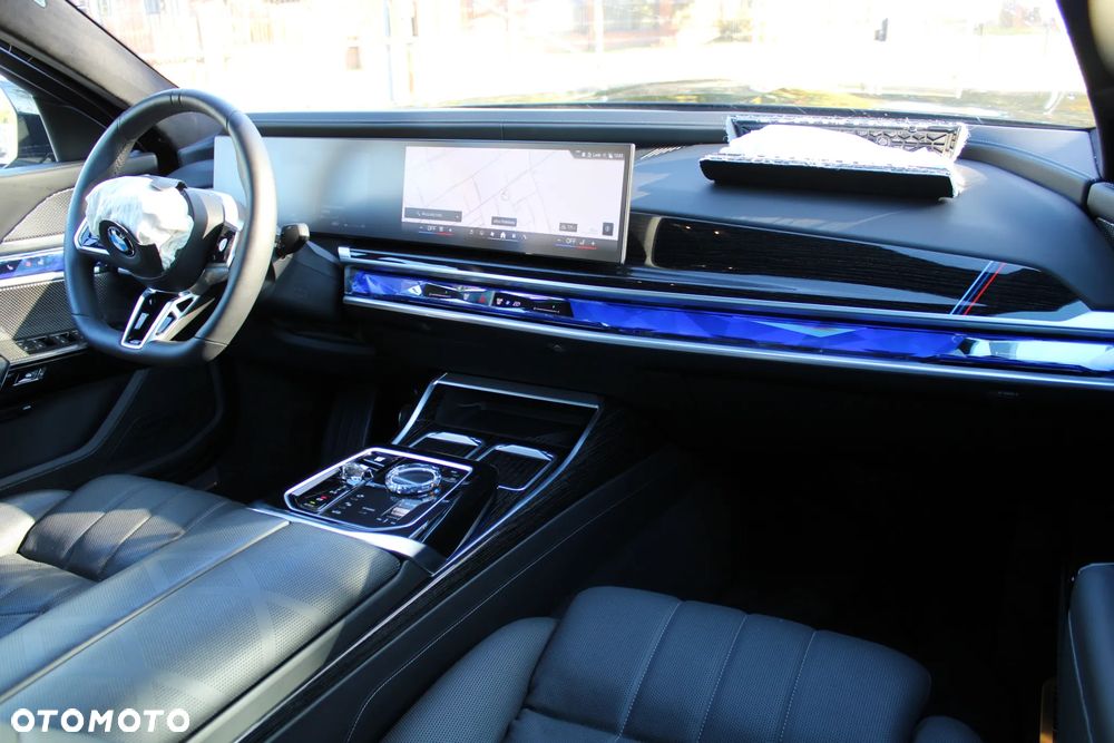 BMW Seria 7 740d xDrive mHEV M Sport sport - 16