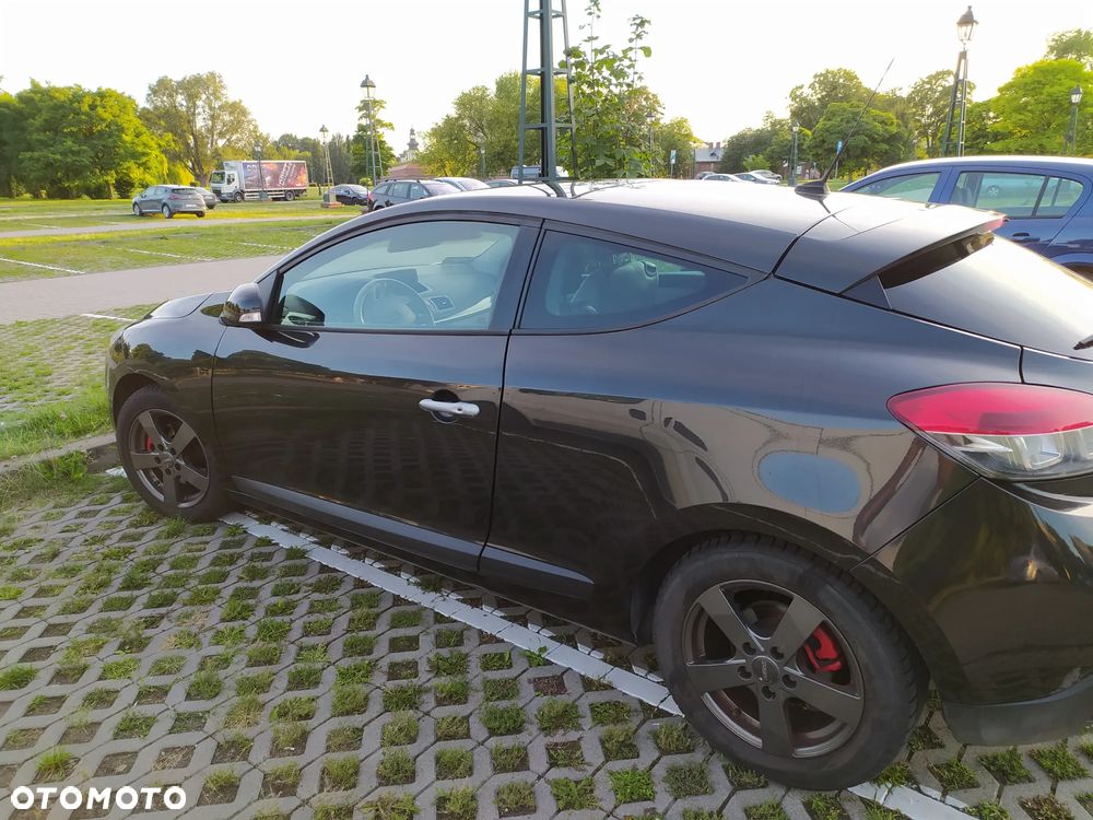 Renault Megane 1.9 dCi FAP Dynamique - 9