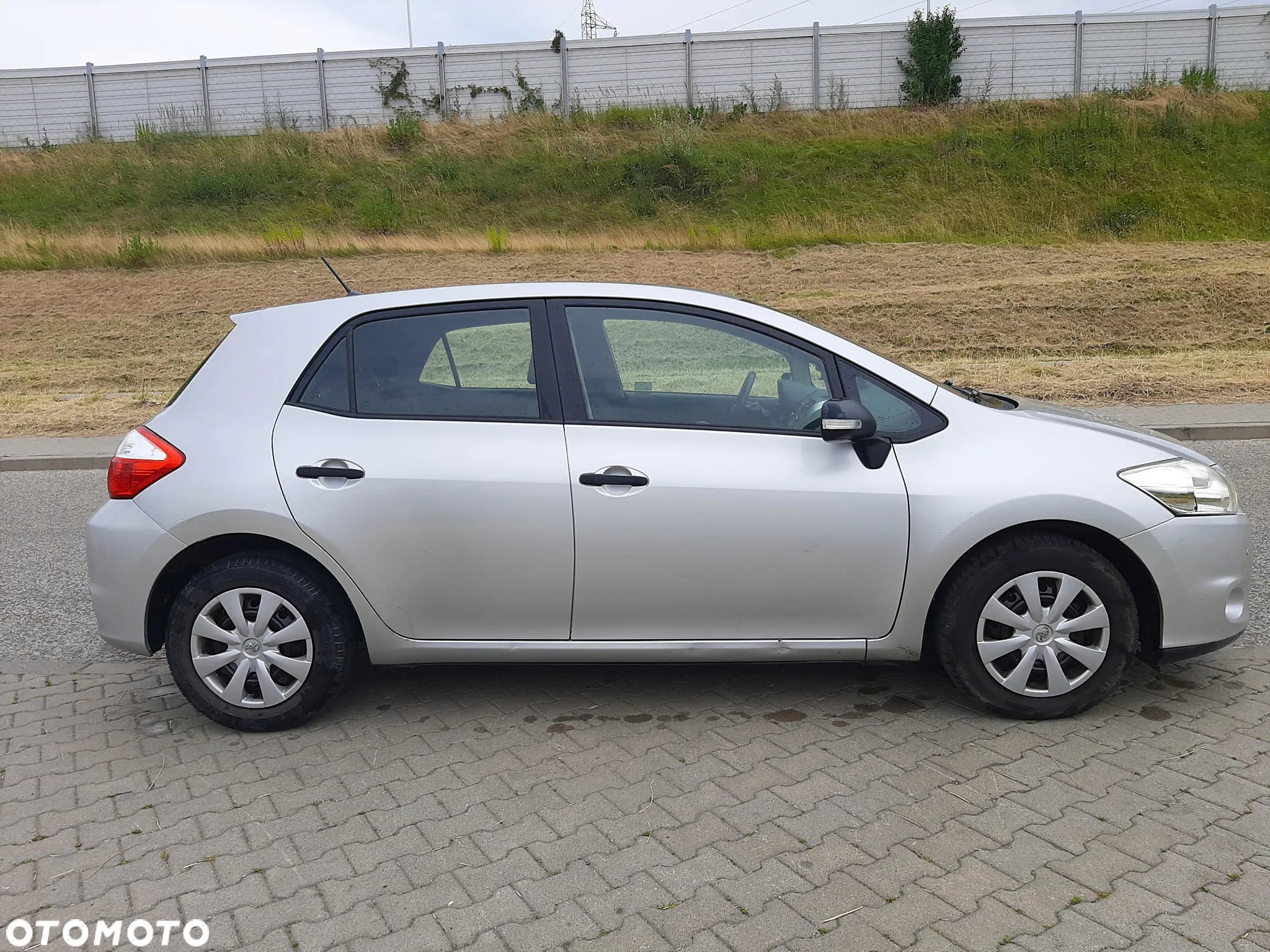 Toyota Auris - 3