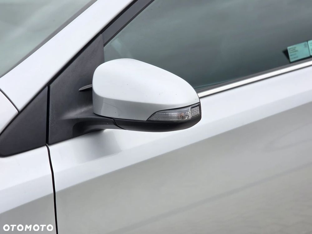 Toyota Auris 2.0 D-4D Prestige - 13