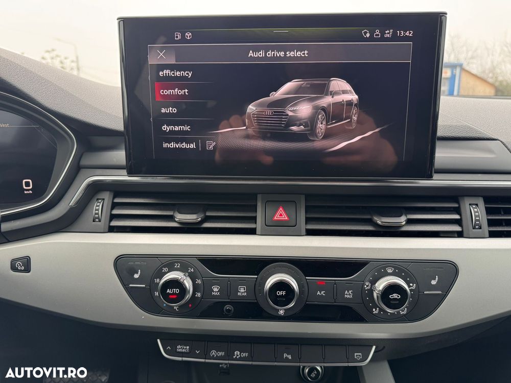 Audi A4 Avant 2.0 40 TDI S tronic MHEV S Line - 31