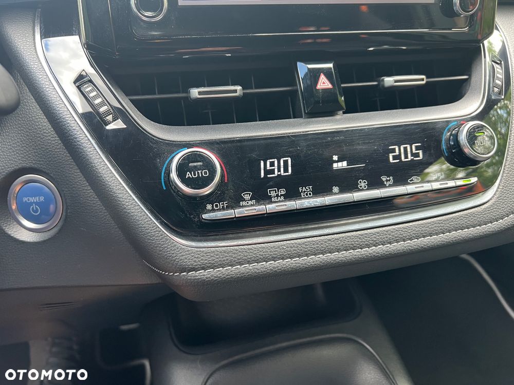 Toyota Corolla 1.8 Hybrid GPF Comfort - 27