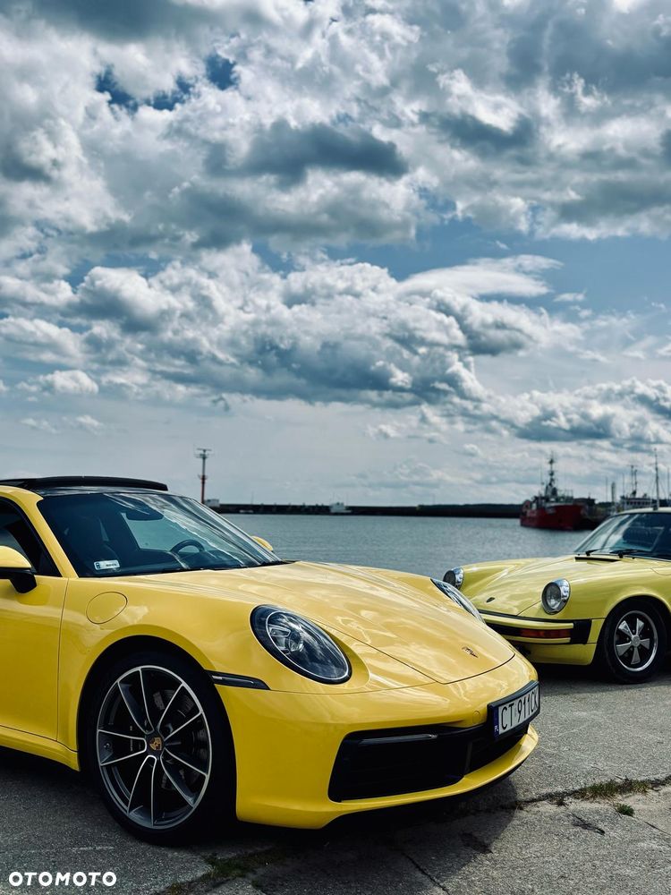 Porsche 911 Carrera S - 2
