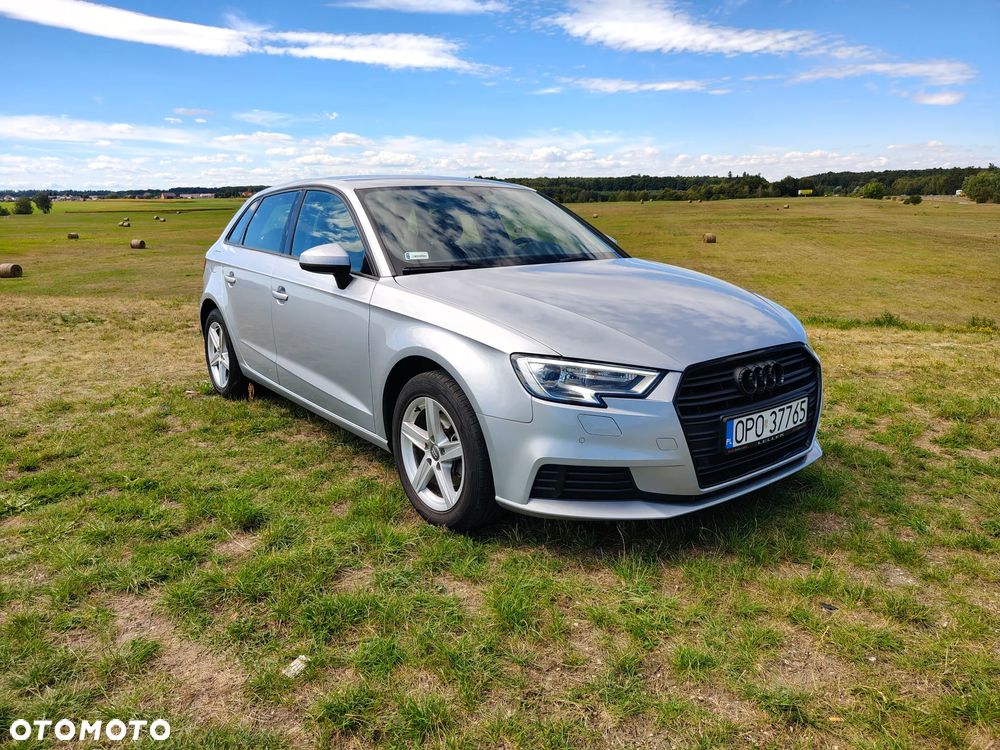 Audi A3 Sportback - 2