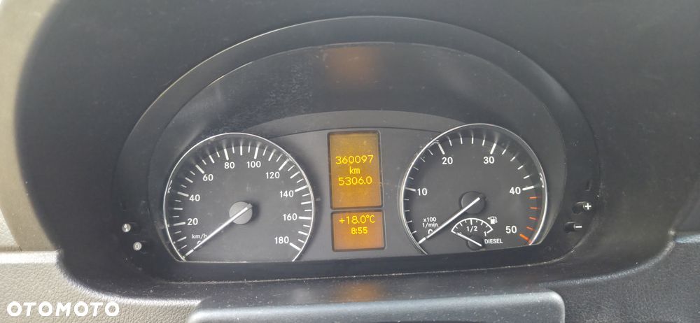 Mercedes-Benz Sprinter 906.211 - 5