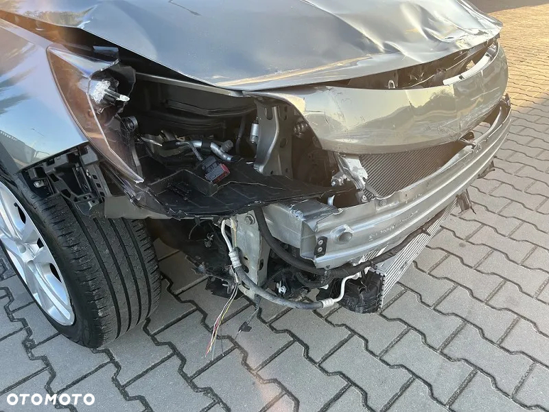 Opel Astra - 10