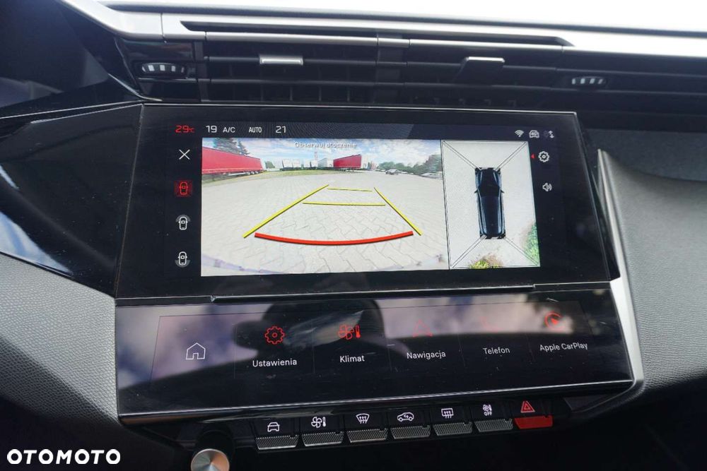 Peugeot 308 BlueHDi 130 EAT8 Allure - 16