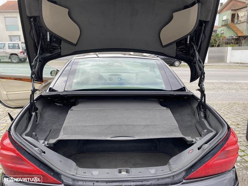 Mercedes-Benz SL 500 Standard - 23