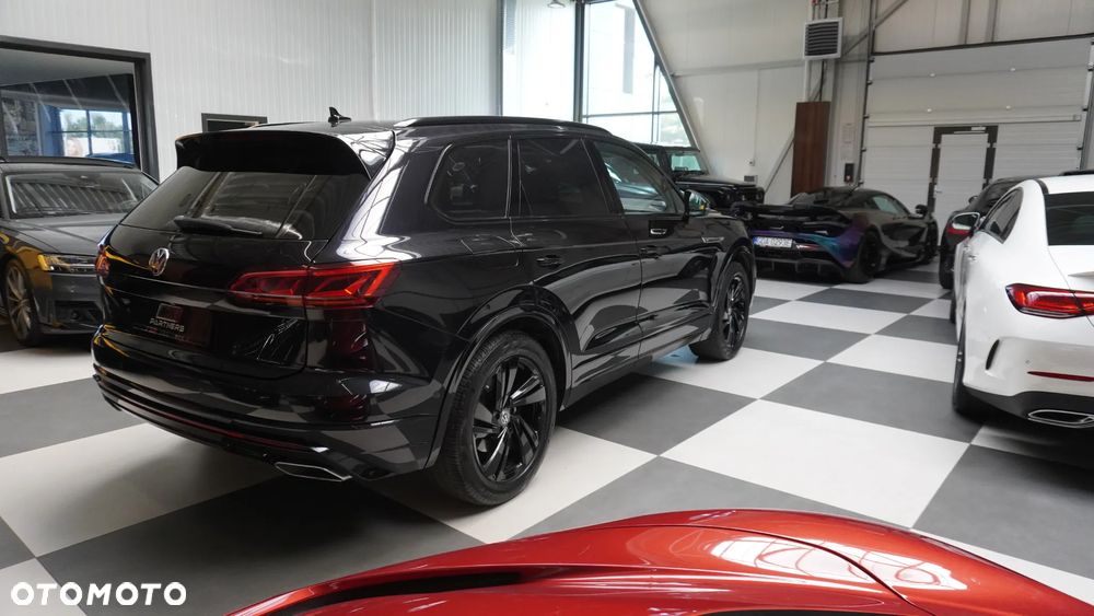 Volkswagen Touareg 3.0 V6 TDI SCR 4Motion Automatik R-Line - 14