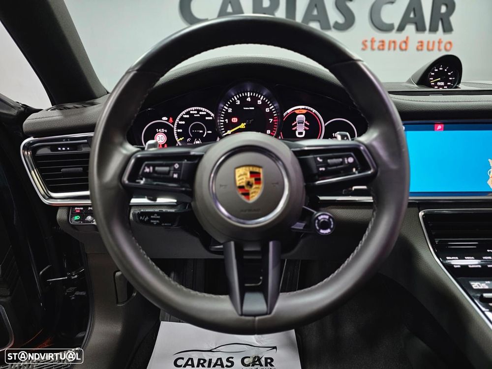 Porsche Panamera 4 E-Hybrid - 14