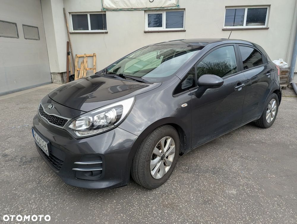 Kia Rio 1.4 CRDI Fifa World Cup Edition - 2