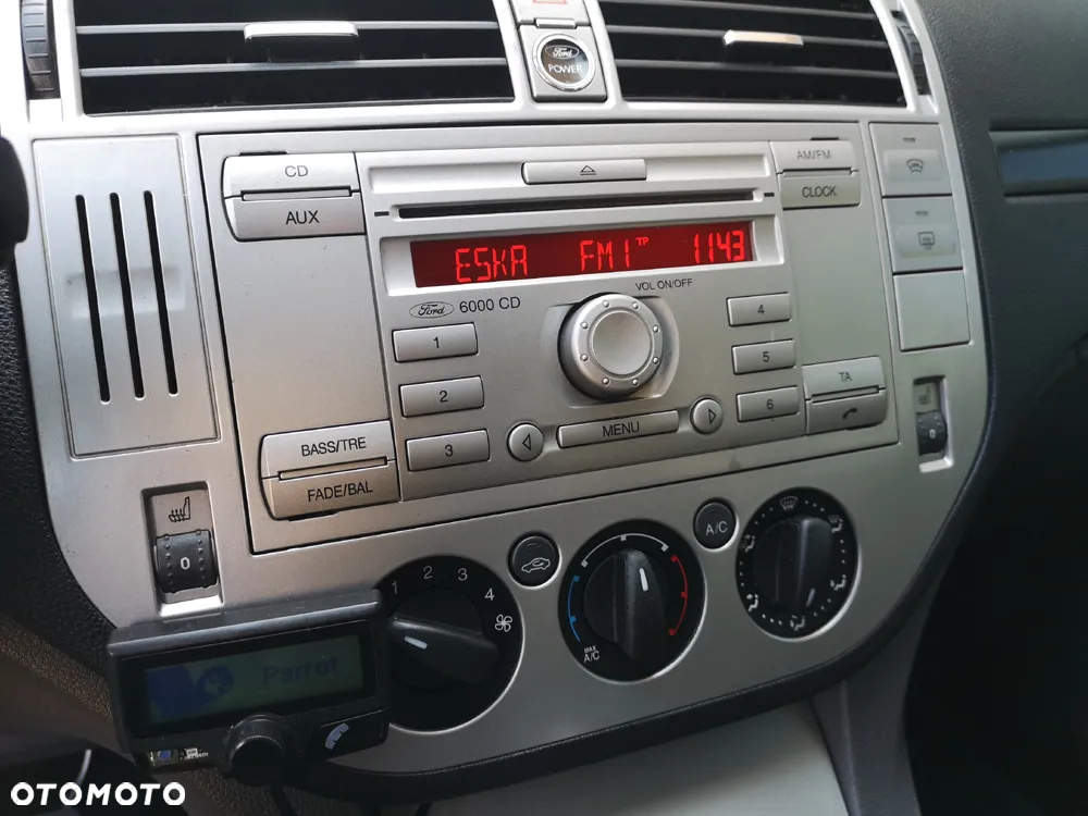Ford Kuga 2.0 TDCi 2x4 Trend - 22