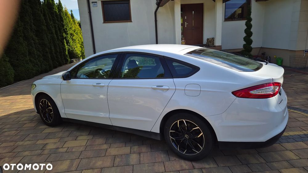 Ford Mondeo - 1