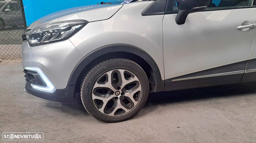 Renault Captur 0.9 TCE Exclusive - 19