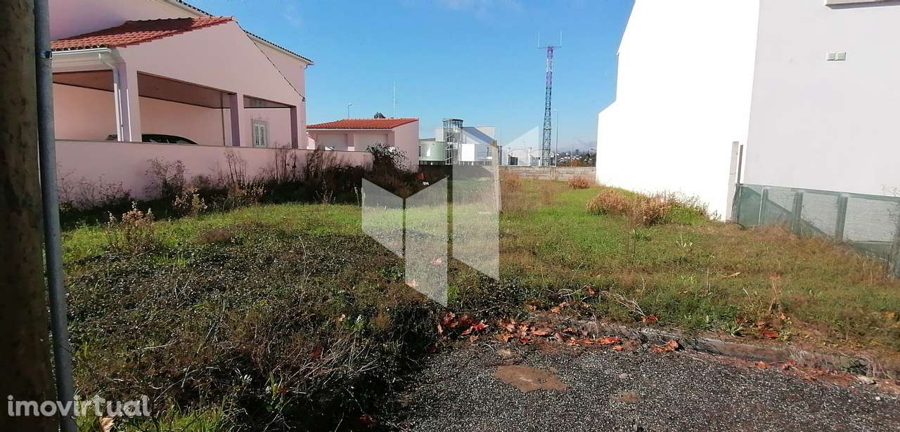 Terreno Para Construção  Venda em Santa Comba Dão e Couto do Mosteiro, - Grande imagem: 2/4
