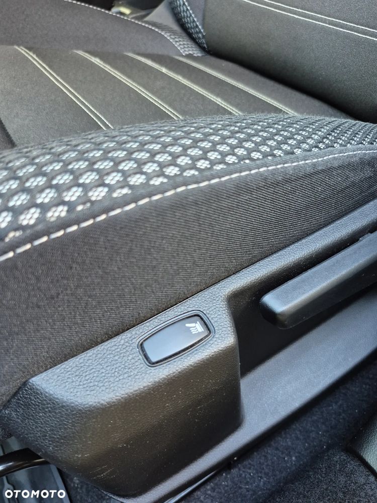 Dacia Duster 1.3 TCe FAP Prestige 4WD - 23