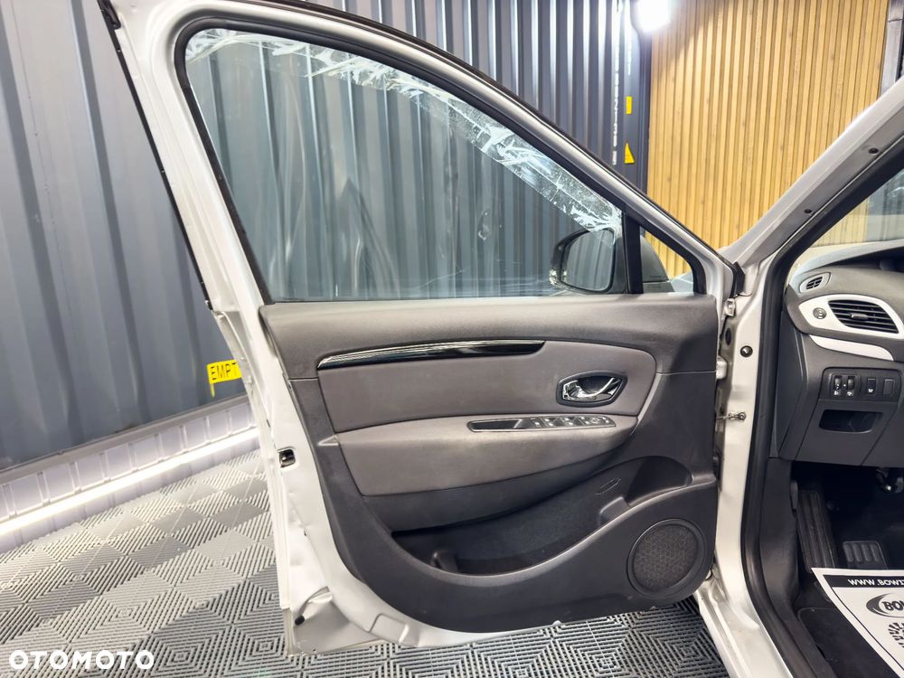 Renault Scenic ENERGY dCi 110 INTENS - 29