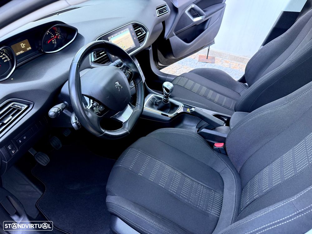 Peugeot 308 SW BlueHDi 120 Stop & Start Style - 38