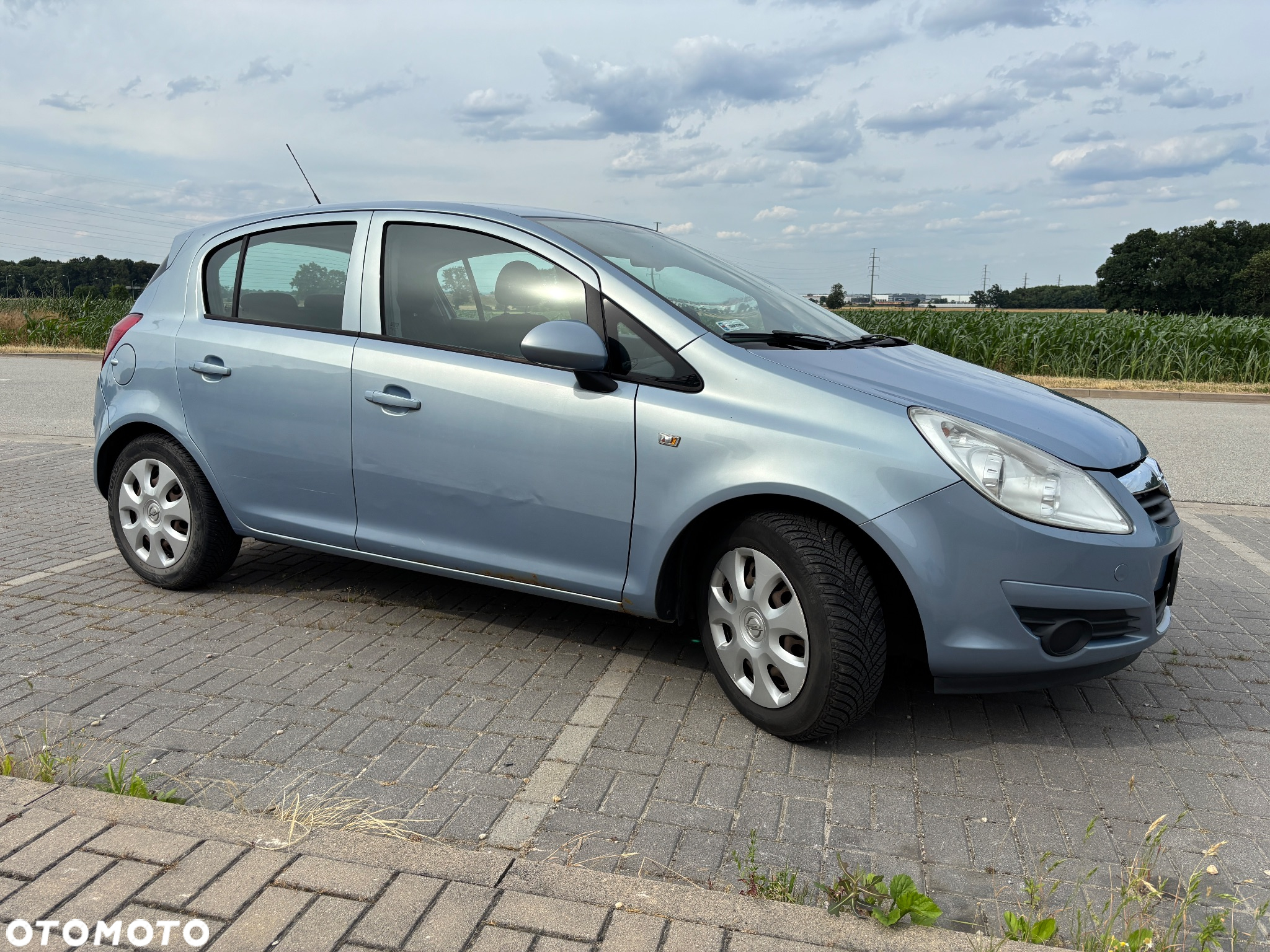 Opel Corsa 1.2 16V Enjoy - 9