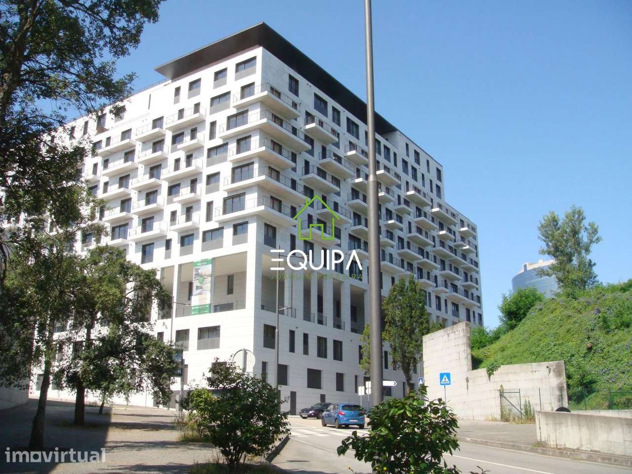 Apart. T-1, novo, no ultimo piso, com terraço e vistas para o Estádi - Grande imagem: 2/30