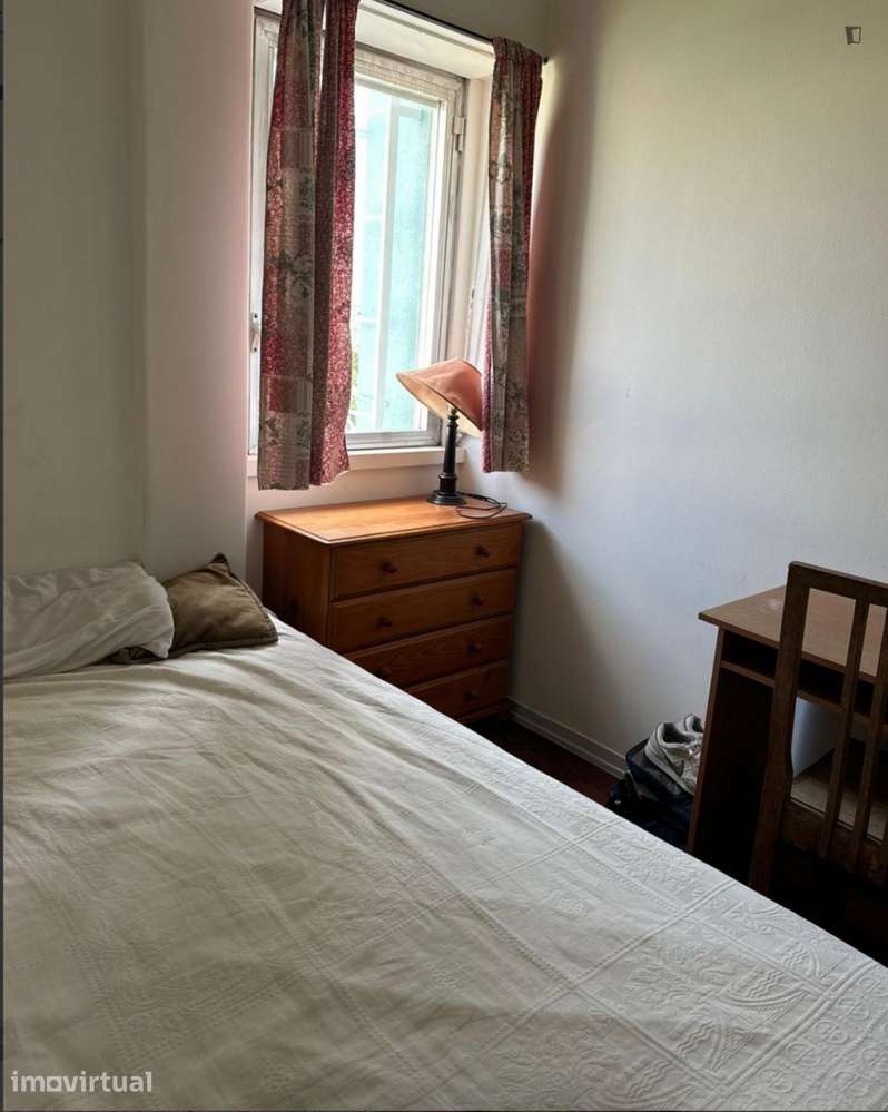 Quarto - localizado em Penha de França Lisbon - Grande imagem: 2/28