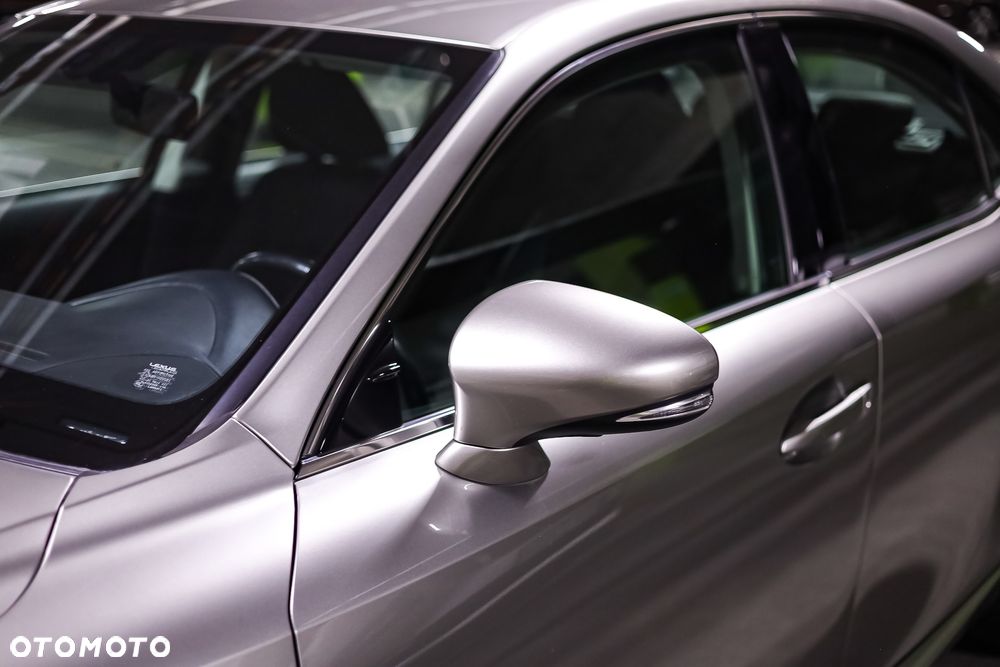 Lexus IS 200t / 300 Elegance - 19
