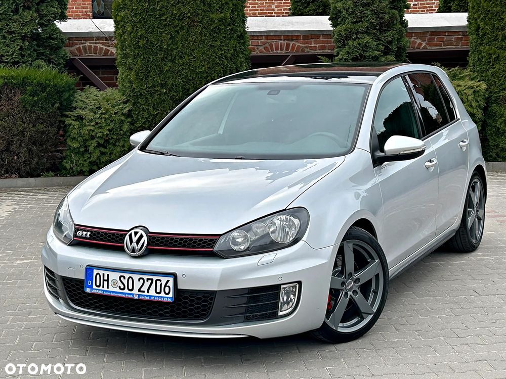 Volkswagen Golf - 3