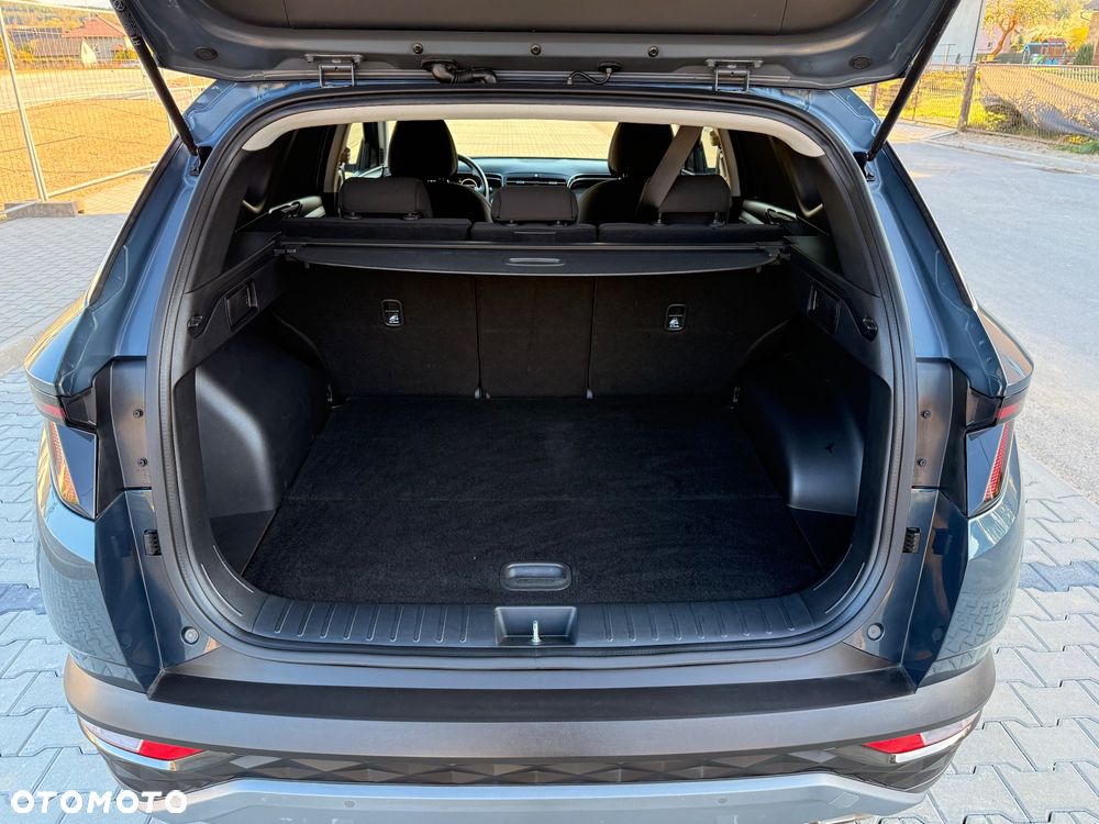 Hyundai Tucson 1.6 T-GDi HEV Executive 2WD - 37