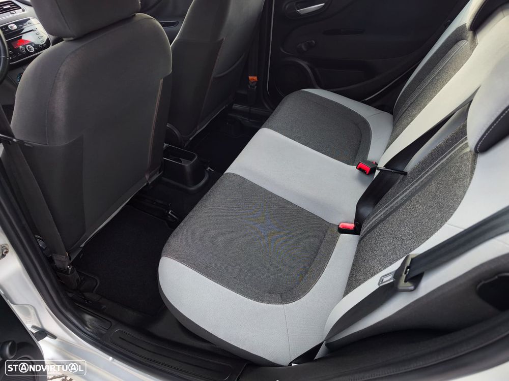 Fiat Punto 1.3 M-Jet Easy S&S - 13