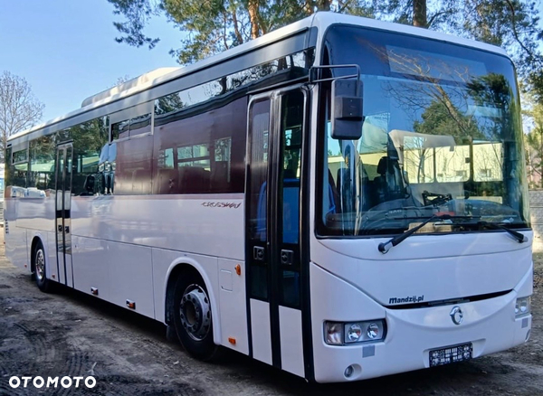 Irisbus CROSSWAY SFR 160 12m SILNIK IVECO MANUAL KLIMA 52-SIEDZENIA + 37 STOJĄCYCH PASY NAWIEWY PRZYCIEMNIONE SZYBY EURO 4 2009r ŁADNY
