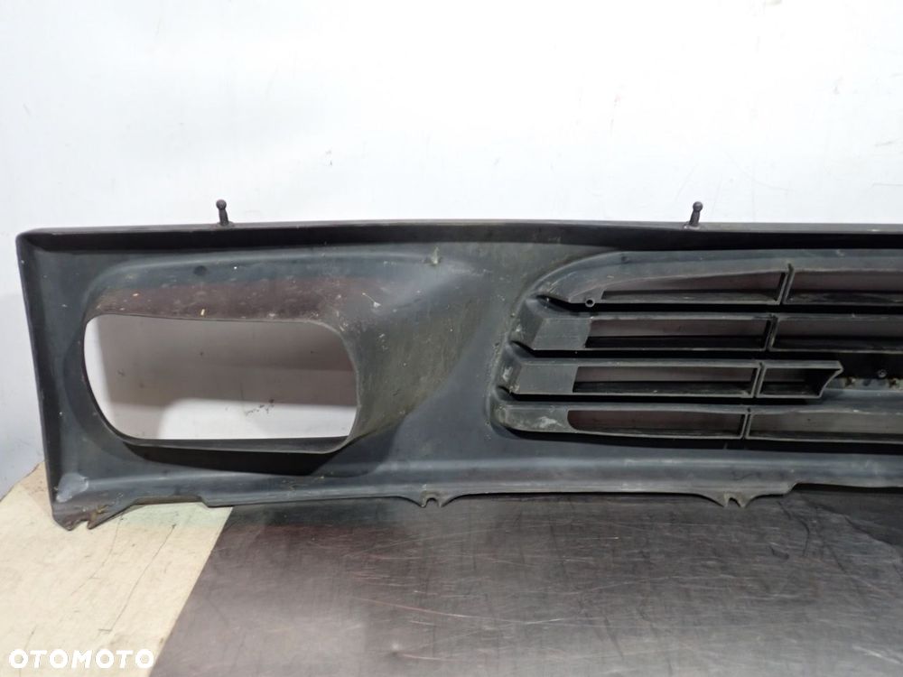 GRILL ATRAPA DAEWOO LUBLIN III 3352-8203220 - 10