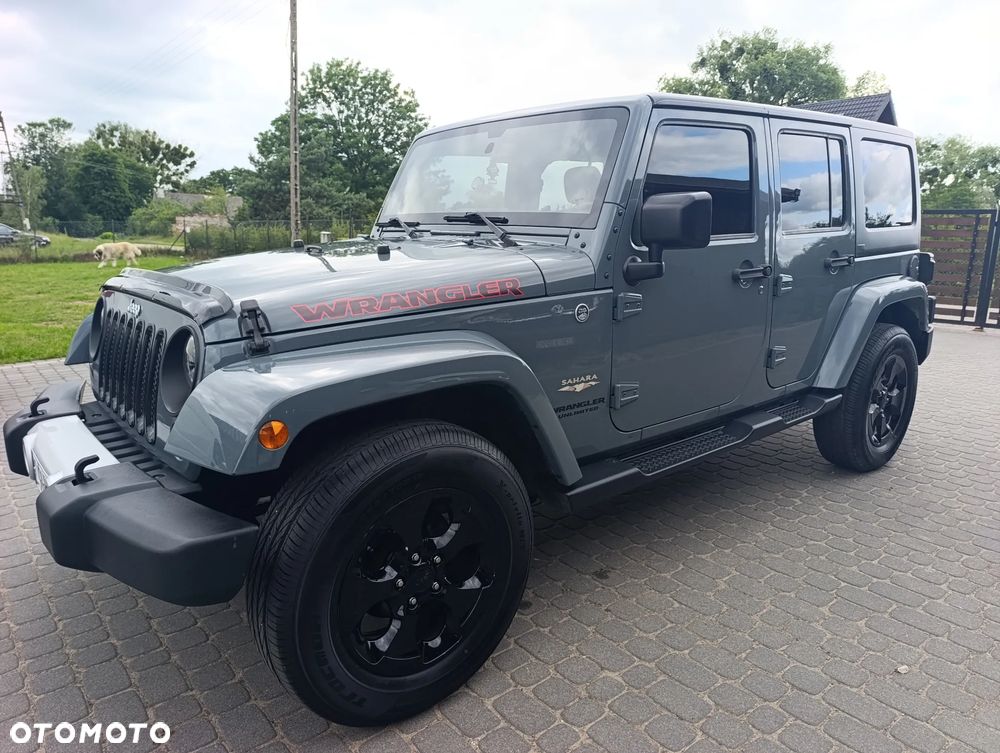 Jeep Wrangler 3.6 Unlim Sahara - 23