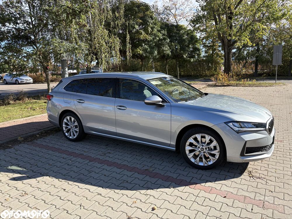 Skoda Superb 1.5 TSI mHEV Selection DSG - 9