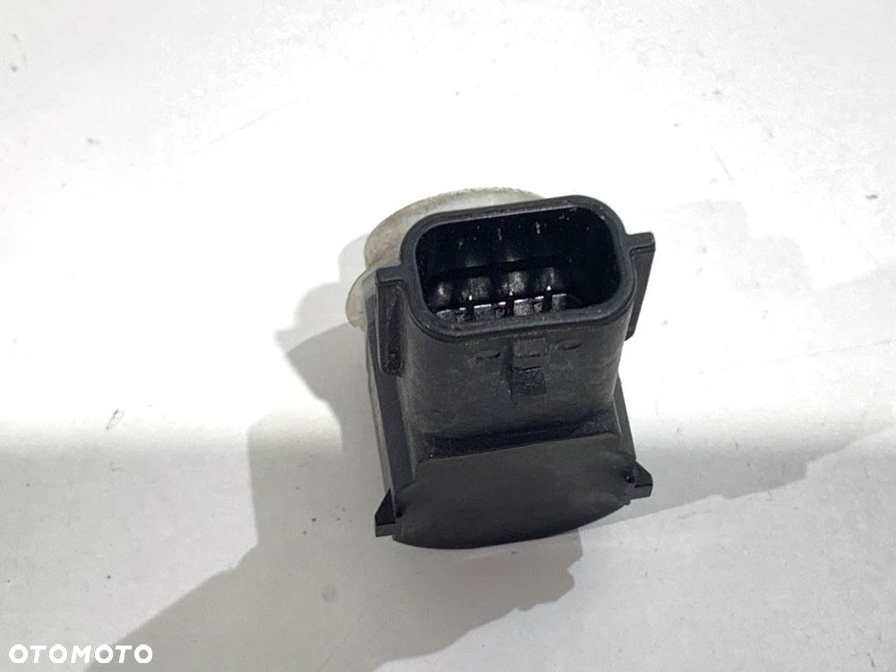 CZUJNIK PDC  RENAULT CLIO V (B7_) 2019 - 2022 1.6 E-TECH 145 (B7MU) 69 kW [94 KM] Hybryda silnik - 2