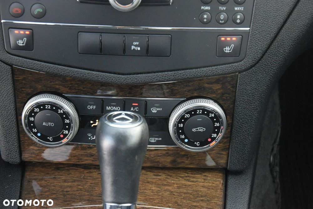 Mercedes-Benz Klasa C - 21