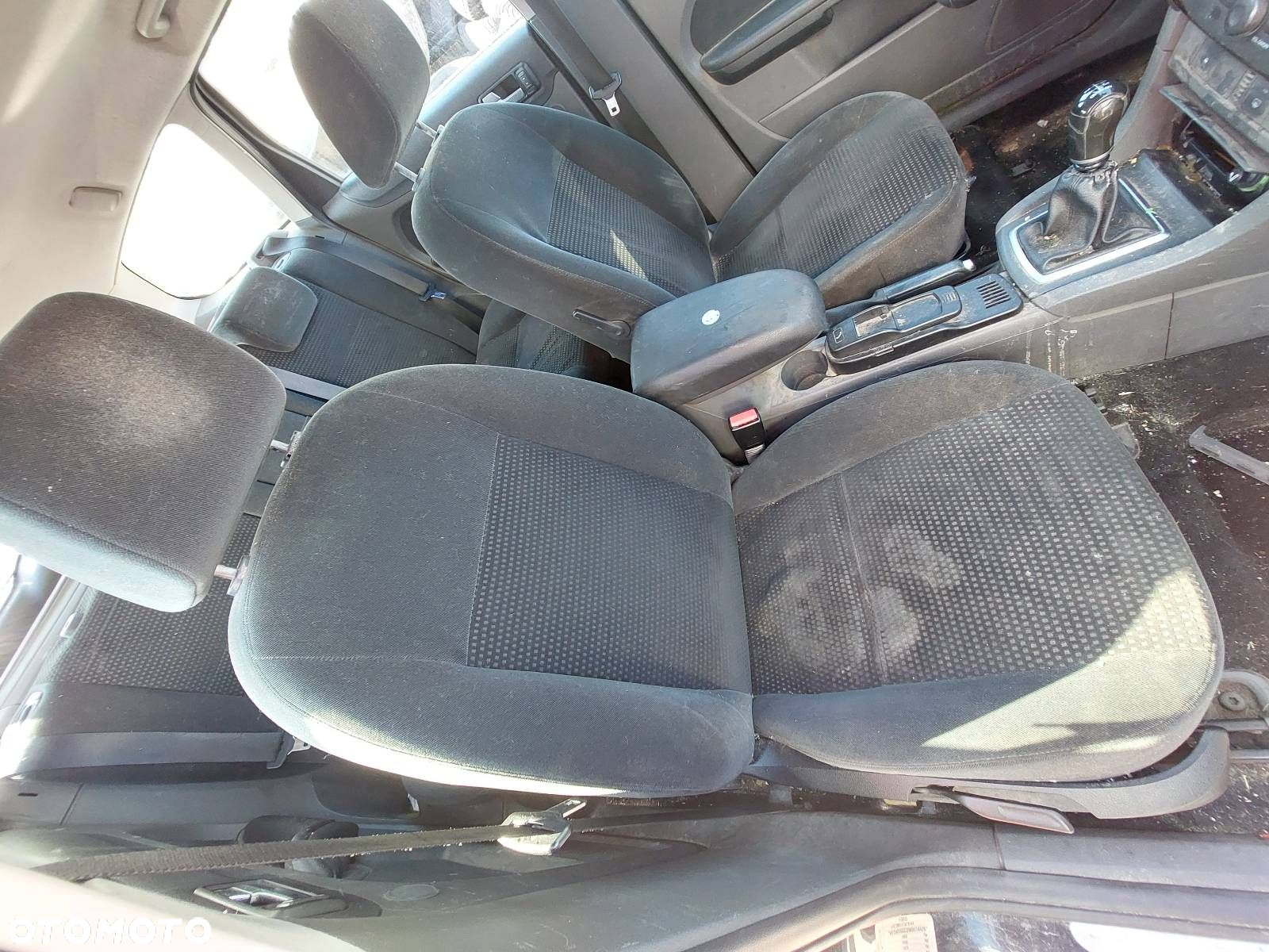 FOTELE KOMPLET LEWY PRAWY KANAPA TYŁ + BOCZKI FORD FOCUS MK2 KOMBI - 3