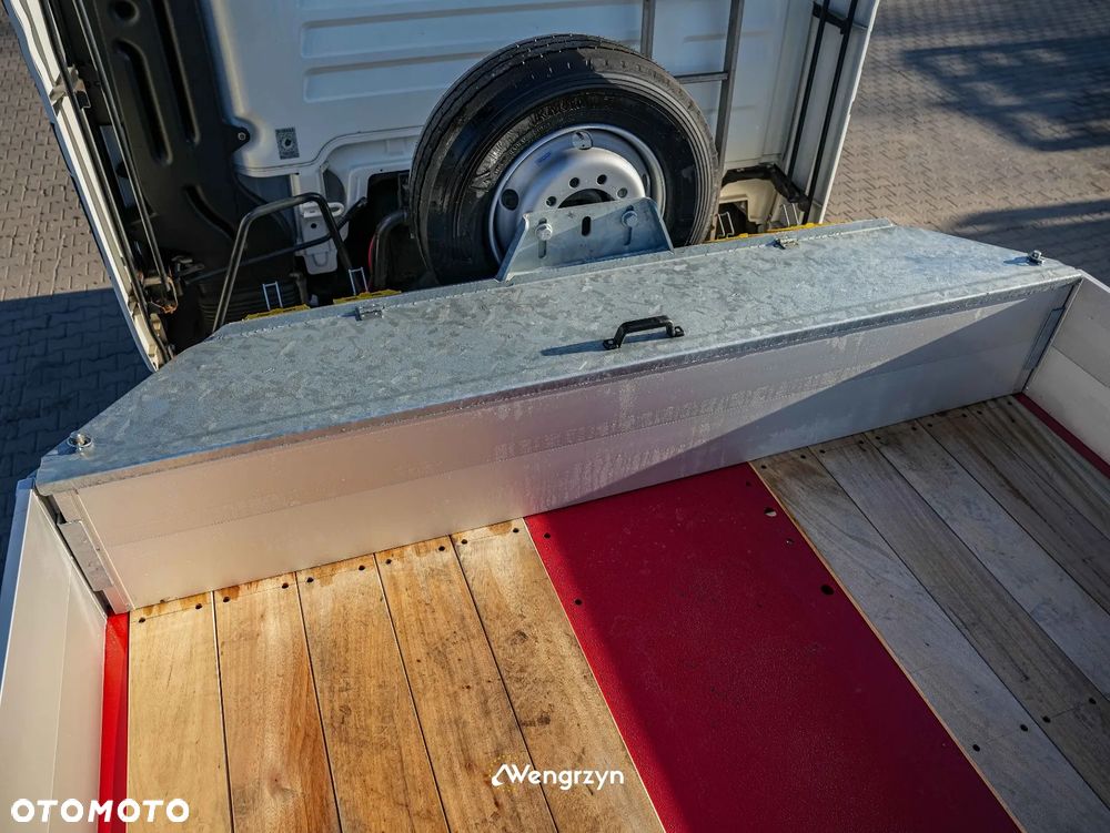 MAX Trailer 6 osiowe semi, rozciągana, najazdy hydrauliczne - 10