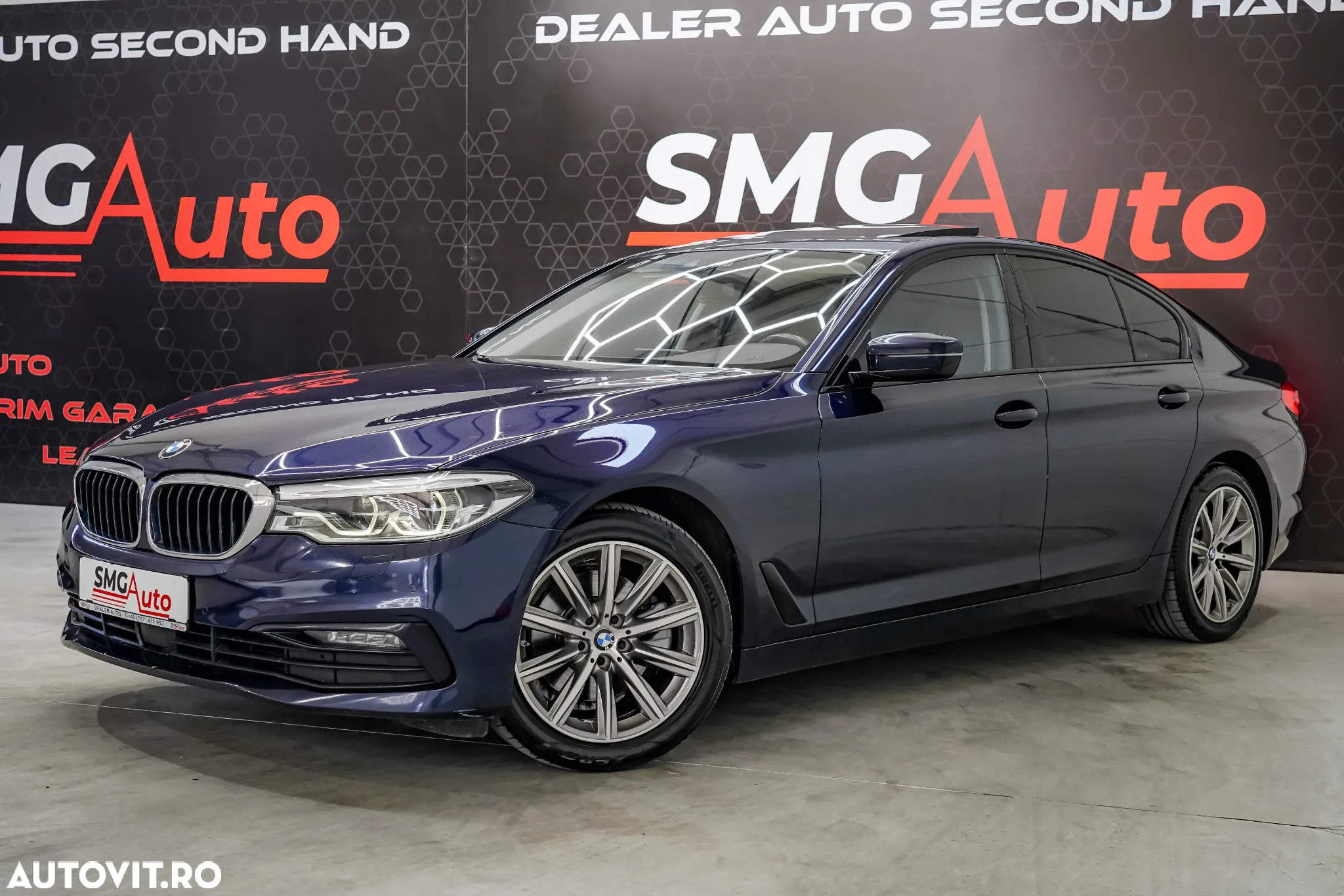BMW Seria 5 520d AT - 28