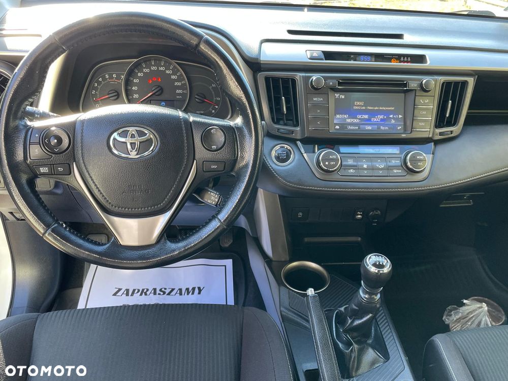 Toyota RAV4 - 11
