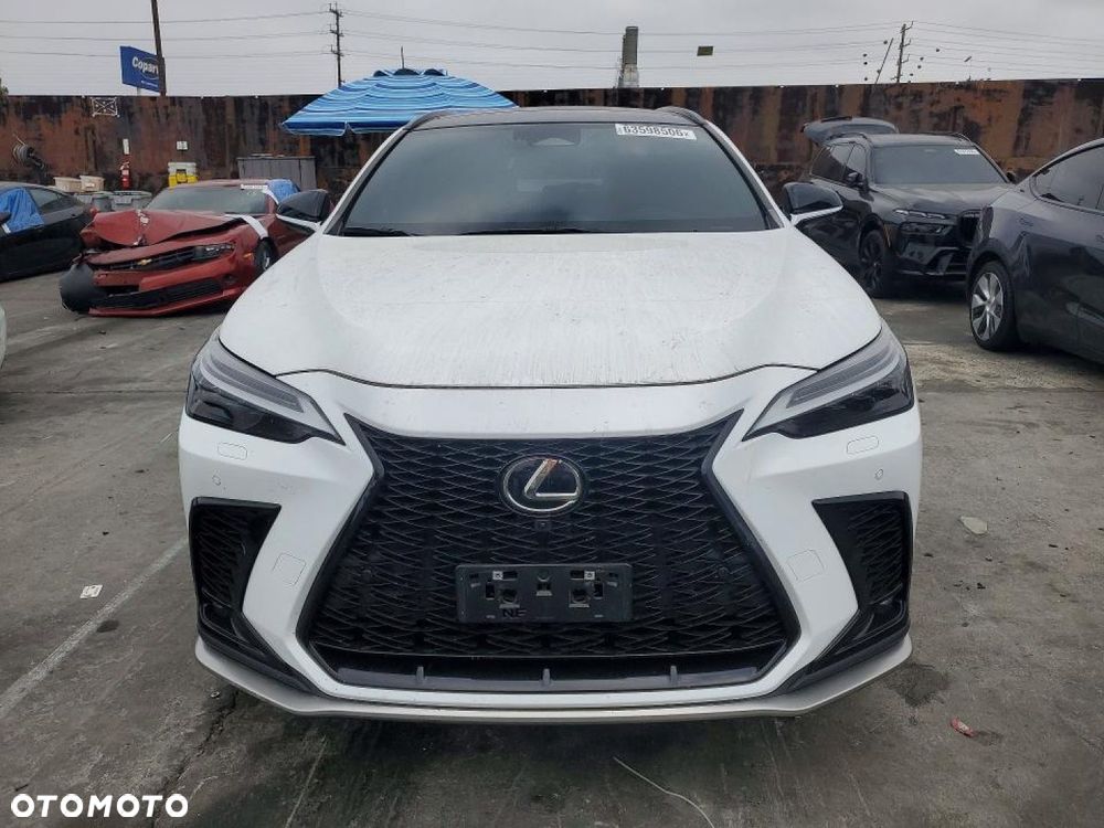 Lexus NX - 2