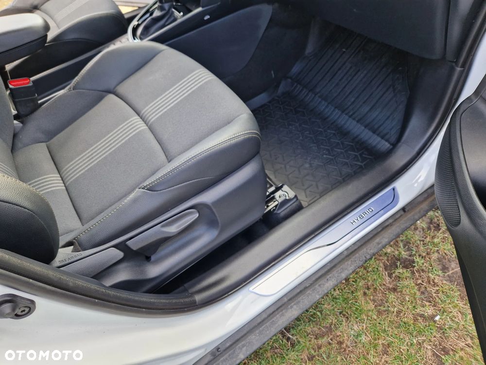 Toyota Yaris Cross Hybrid 1.5 Premiere Edition - 17