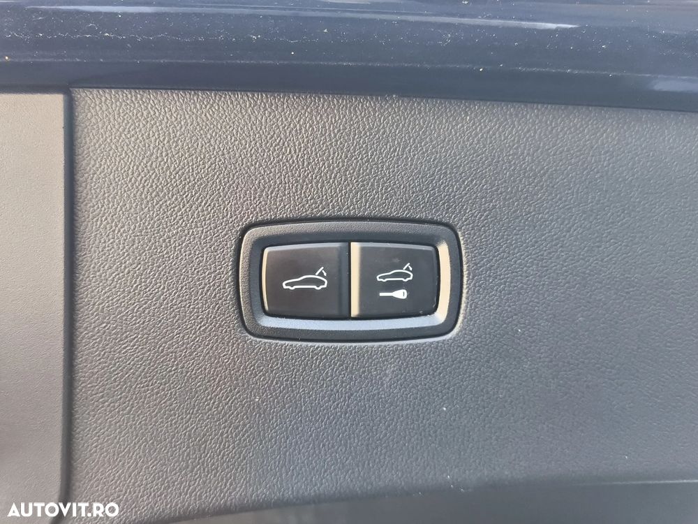 Porsche Cayenne - 16